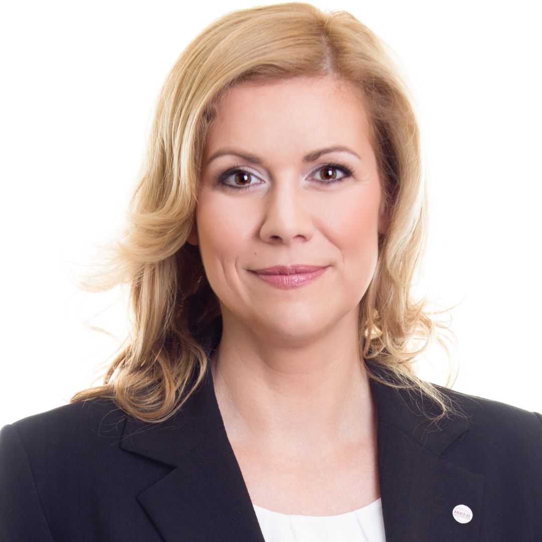 Tímár Andrea